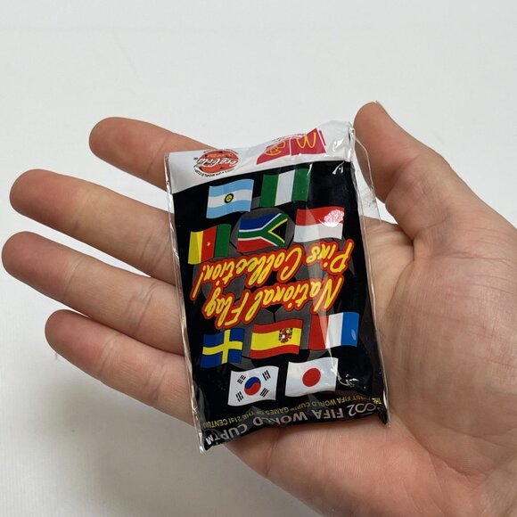 FIFA WORLD CUP 2002 Japan National Flag Pin McDonalds Coca Cola 1x2.5” - Picture 6 of 6